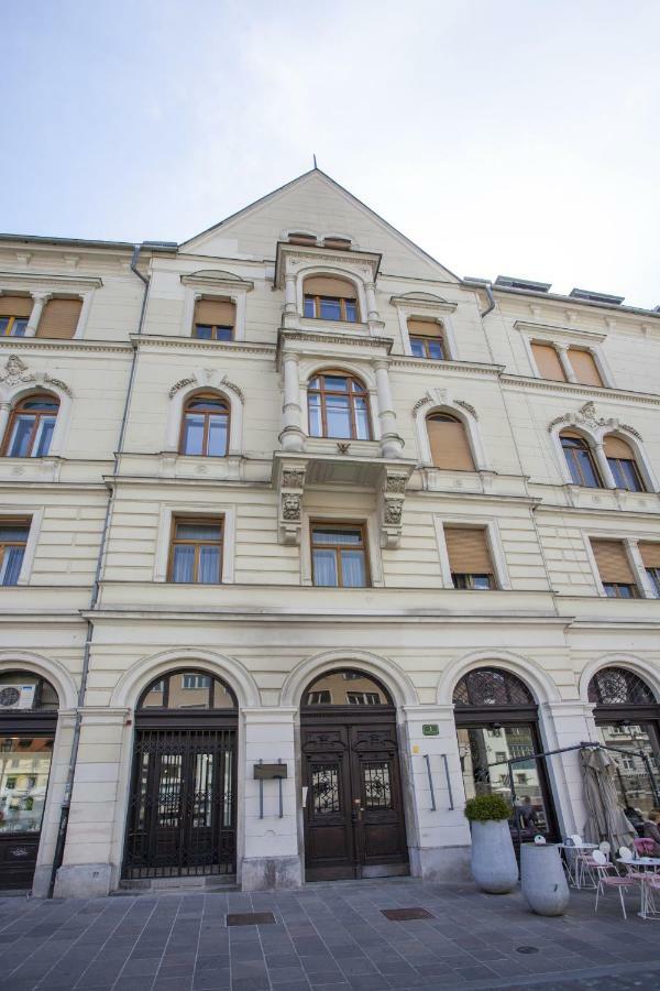 Filip'S Palace Luxurious Apartment Laibach Exterior foto
