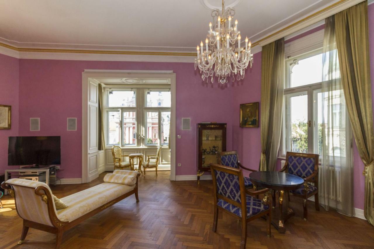 Filip'S Palace Luxurious Apartment Laibach Exterior foto