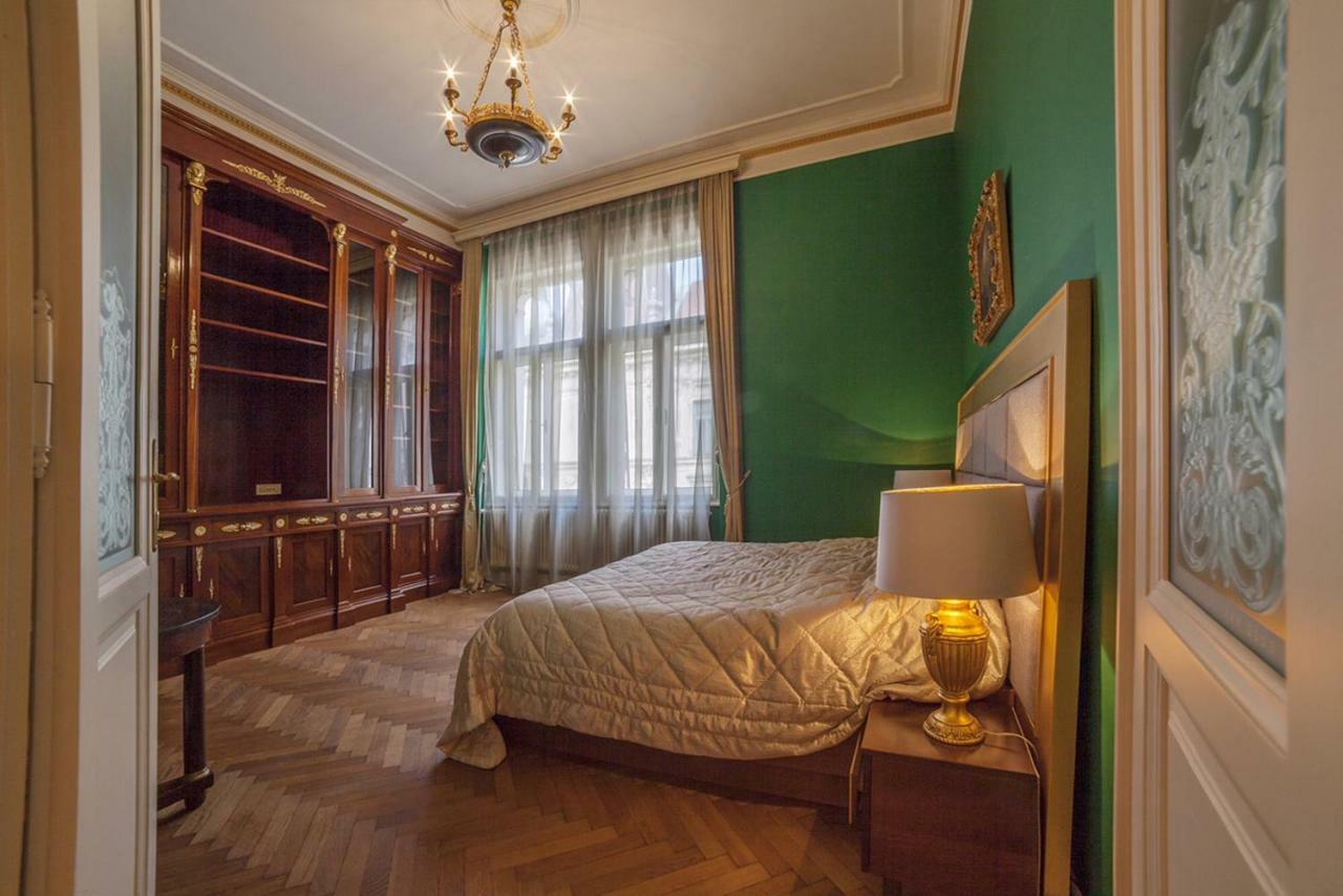 Filip'S Palace Luxurious Apartment Laibach Exterior foto